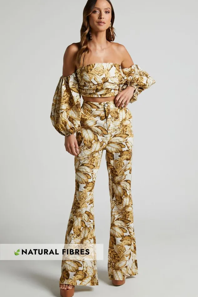 Amalie The Label 8211 Lillian Linen Blend High Waisted Flare Pants In Frieja Print Women Showpo Pants
