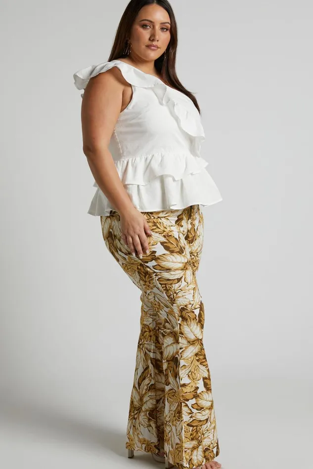 Amalie The Label 8211 Lillian Linen Blend High Waisted Flare Pants In Frieja Print Women Showpo Pants