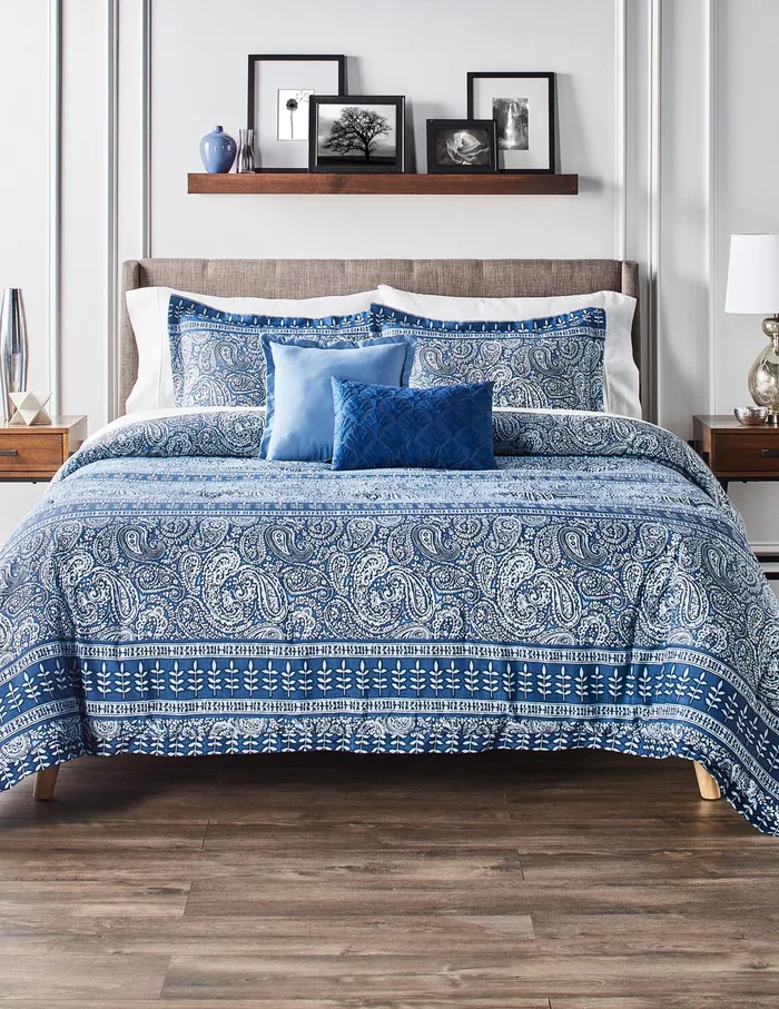 Anne Klein Everett Paisely Reversible Comforter Set Navy Women Home