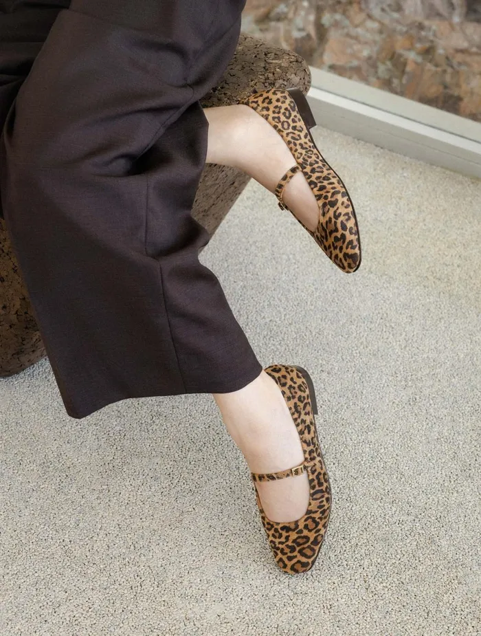 Bobbies Ballet Flats Mikie Wild Leo 8211 Women