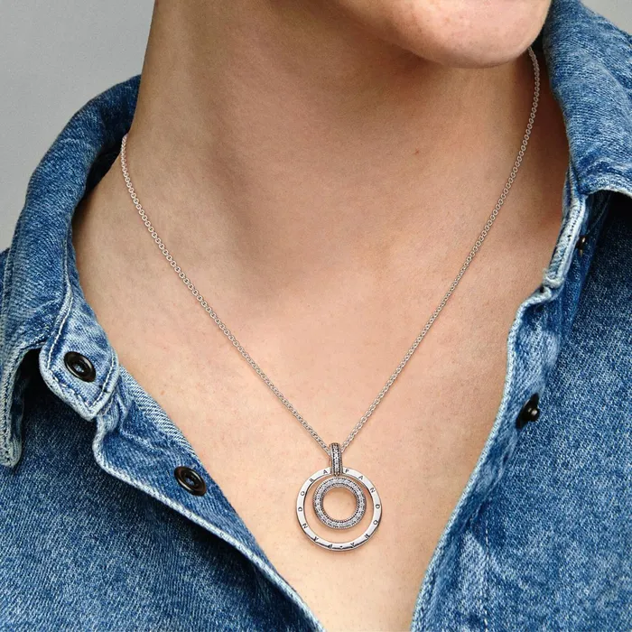 Chain Necklaces Women Pandora Online Signature Pav and Beads Pendant and Necklace
