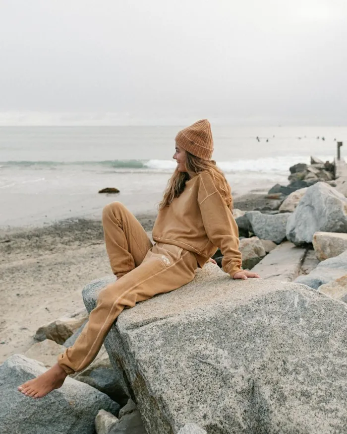 Chill Weekend SweatPants Cosmic Khaki Women Billabong Essentials
