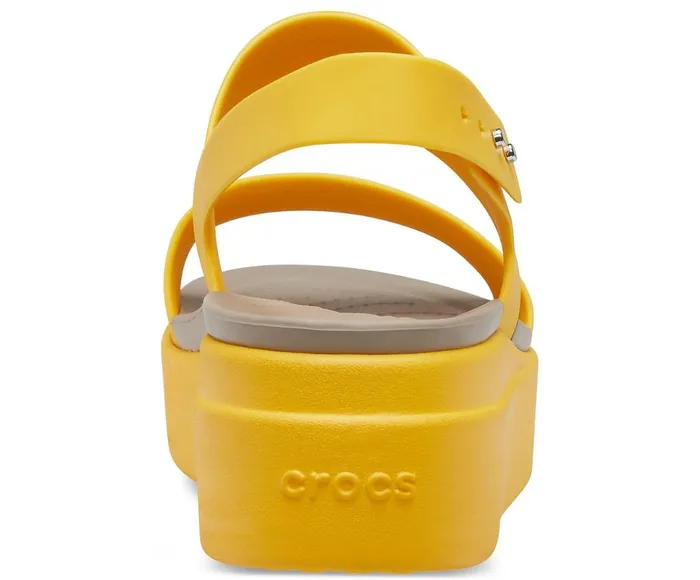 Crocs Crocs Brooklyn Low Wedge Canary Canary Womens Sandals