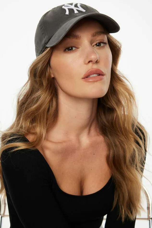 Dynamite Caps and Hats Women New York Clean Up Cap Gray