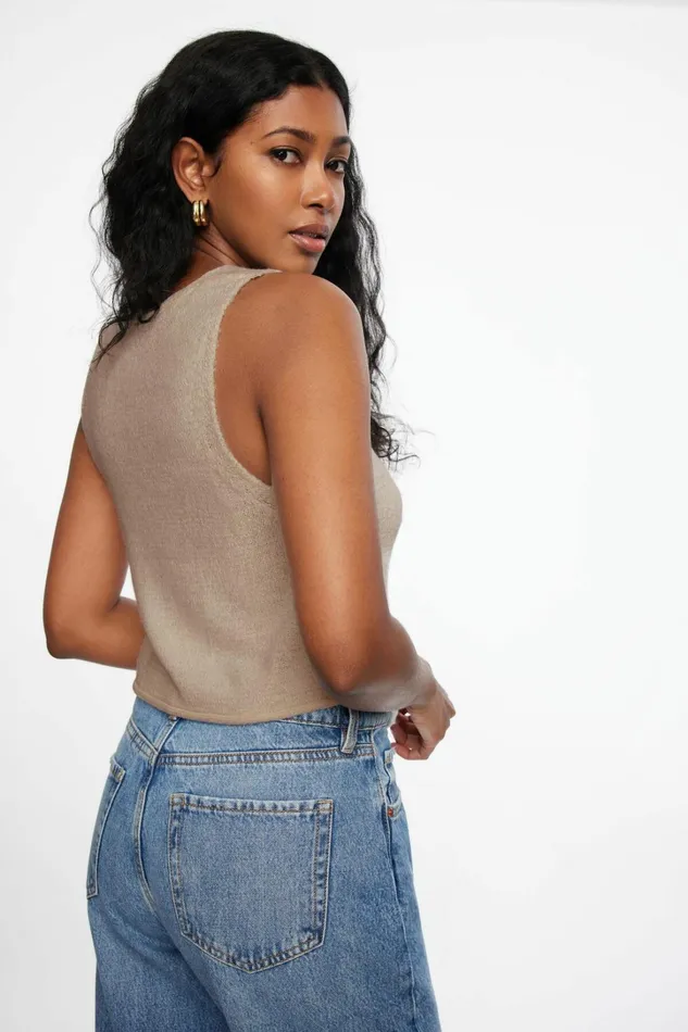 Dynamite Tops Women Keyhole Knit Vest Beige