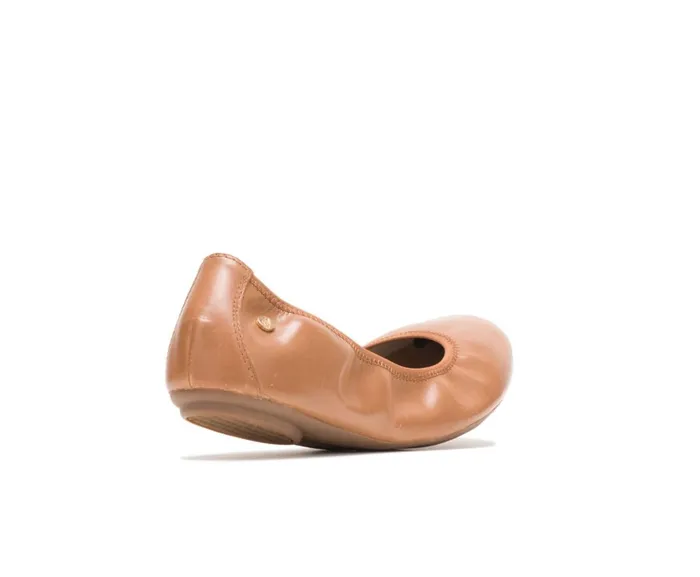 Hush Puppies Flats and SlipOns Women Chaste Ballet Cognac Leather Hush Puppies Flats and SlipOns Women Chaste Ballet Cognac Leather
