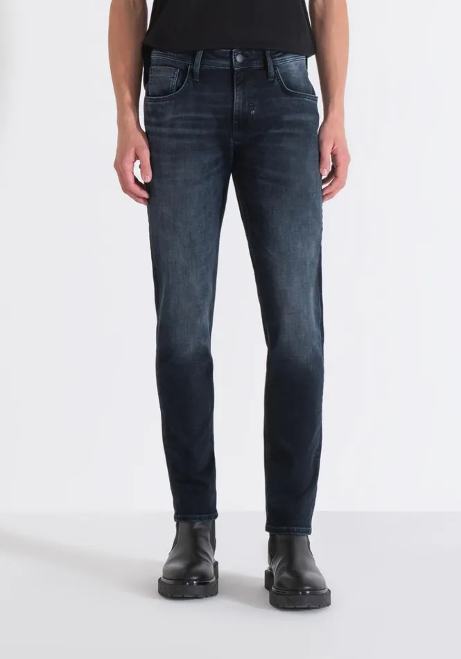 Jeans Men Antony Morato Comfort Tapered Fit 034Kurt034 Jeans In Blue Denim Light Blue