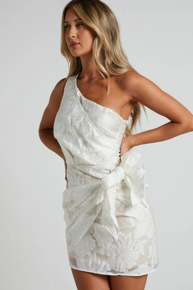 Kailey Mini Dress 8211 One Shoulder Wrap Front Dress In White and Beige Jacquard Women Showpo Curve Clothes Kailey Mini Dress 8211 One Shoulder Wrap Front Dress In White and Beige Jacquard Women Showpo Curve Clothes