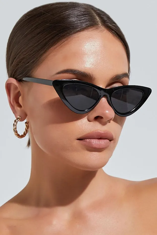 Kurthy Cat Eye Sunglasses In Black Women Showpo Sunglasses