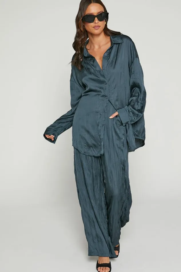 Lazzy Top 8211 Long Sleve Crinkle Shirt In Petrol Women Showpo Tops