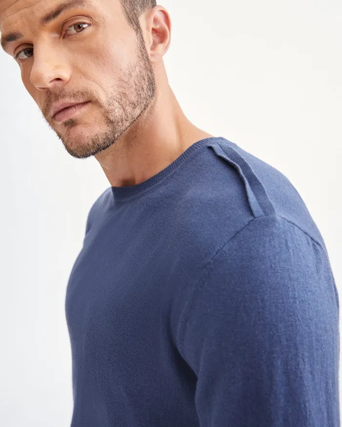 Men 7 For All Mankind Sweaters Crewneck Sweater With Shoulder Detail In Admiral Blue