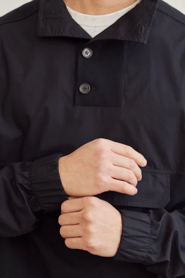 Men Canelas 8211 Black TWOTHIRDS Sweatshirts