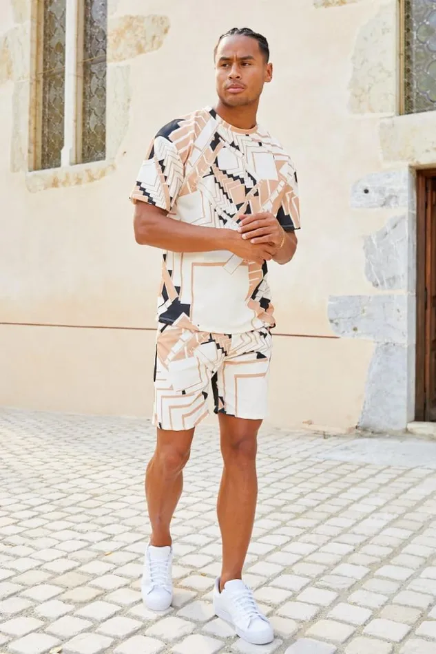Men Ensemble 2 Pices TShirt Short Motif Gomtrique Tricolore Beige Brentiny Paris Top Bottom Sets Men Ensemble 2 Pices TShirt Short Motif Gomtrique Tricolore Beige Brentiny Paris Top Bottom Sets