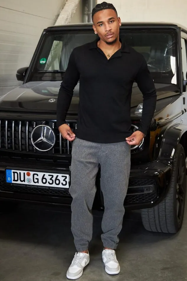 Men Pull Col V Noir Ctel Black Brentiny Paris Sweatshirts and Pullovers