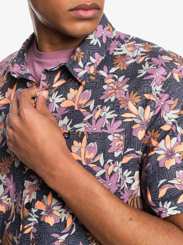 Men Quiksilver Shirts and Polos Sunday Stroll Stretch Short Sleeve Shirt Dusty Orchid Sunday Stroll Men Quiksilver Shirts and Polos Sunday Stroll Stretch Short Sleeve Shirt Dusty Orchid Sunday Stroll