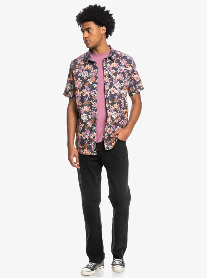 Men Quiksilver Shirts and Polos Sunday Stroll Stretch Short Sleeve Shirt Dusty Orchid Sunday Stroll Men Quiksilver Shirts and Polos Sunday Stroll Stretch Short Sleeve Shirt Dusty Orchid Sunday Stroll