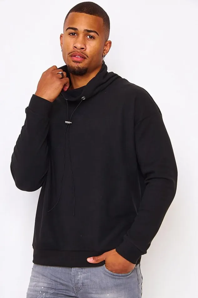 Men Velvet Pullover With An Adjustable Collar In Black Black Brentiny Paris Sweatshirts and Pullovers Men Velvet Pullover With An Adjustable Collar In Black Black Brentiny Paris Sweatshirts and Pullovers