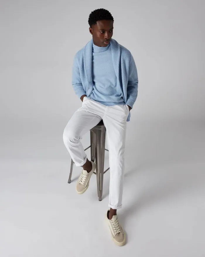 NPeal Jumpers Men Mayfair Turtle Neck Cashmere Jumper Cornflower Blue