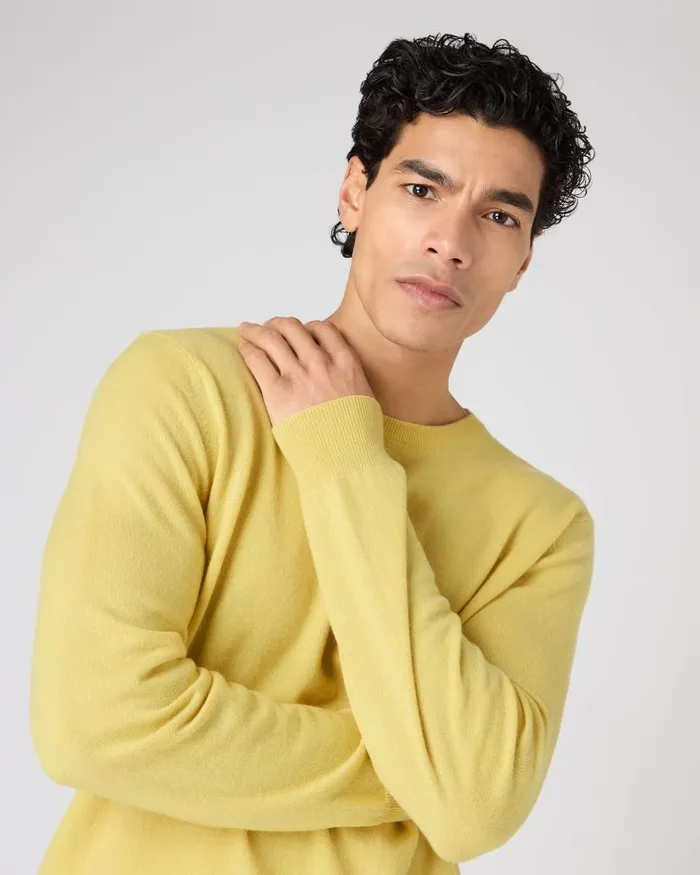 NPeal Jumpers Men Oxford Round Neck Cashmere Jumper Citrine Yellow