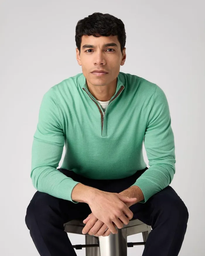 NPeal Jumpers Men Regent Fine Gauge Cashmere Half Zip Jumper Seafoam Green
