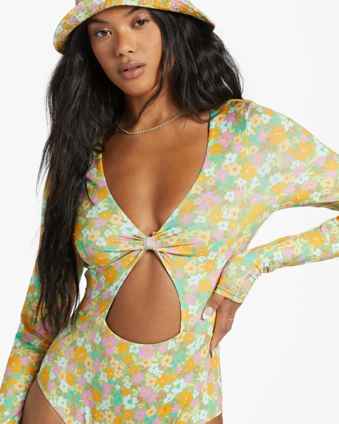 On The Bright Side Surf Tee Palm Green Women Billabong Rashguards and Bodysuits