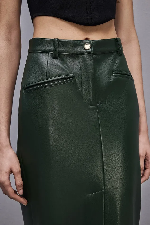 Patrizia Pepe Long Skirt In Coated Fabric Green Tuscany Green Apparel Long