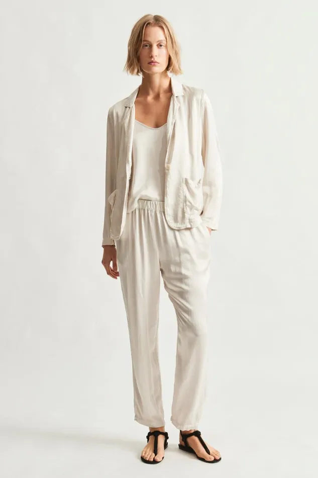 Raquel Allegra Pebble Satin Dirty White Juba Jacket Women Jackets