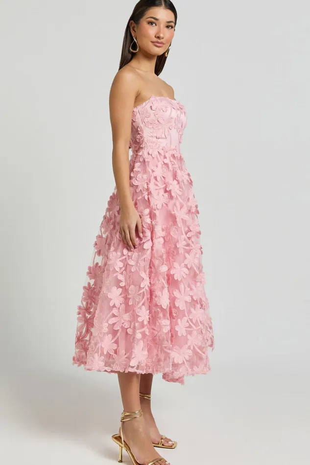 Rheiva Midi Dress 8211 Strapless 3D Embroidery Midi Dress In Soft Pink Women Showpo Dresses