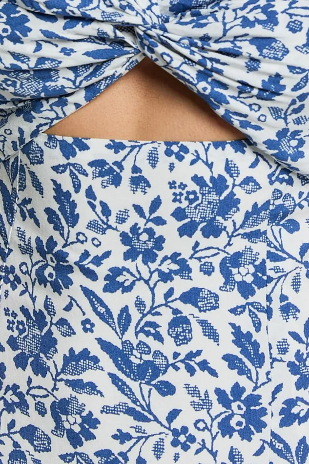 Sally Midi Dress 8211 Flutter Sleeve Cut Out Thigh Split Dress In Blue Floral Women Showpo Dresses