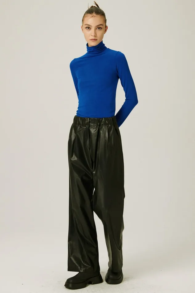 Storets Celia Slimfit Turtle Neck Top Women Tops