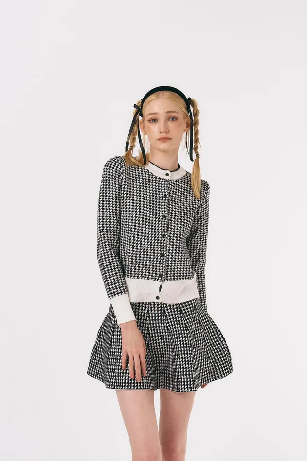 Storets Hazel Knitted Cardi And Skirt Set Women Sweaters and Knitwears Storets Hazel Knitted Cardi And Skirt Set Women Sweaters and Knitwears