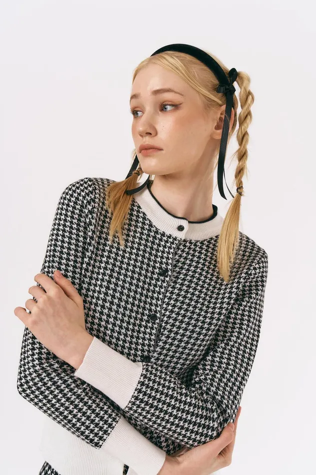 Storets Hazel Knitted Cardi And Skirt Set Women Sweaters and Knitwears Storets Hazel Knitted Cardi And Skirt Set Women Sweaters and Knitwears
