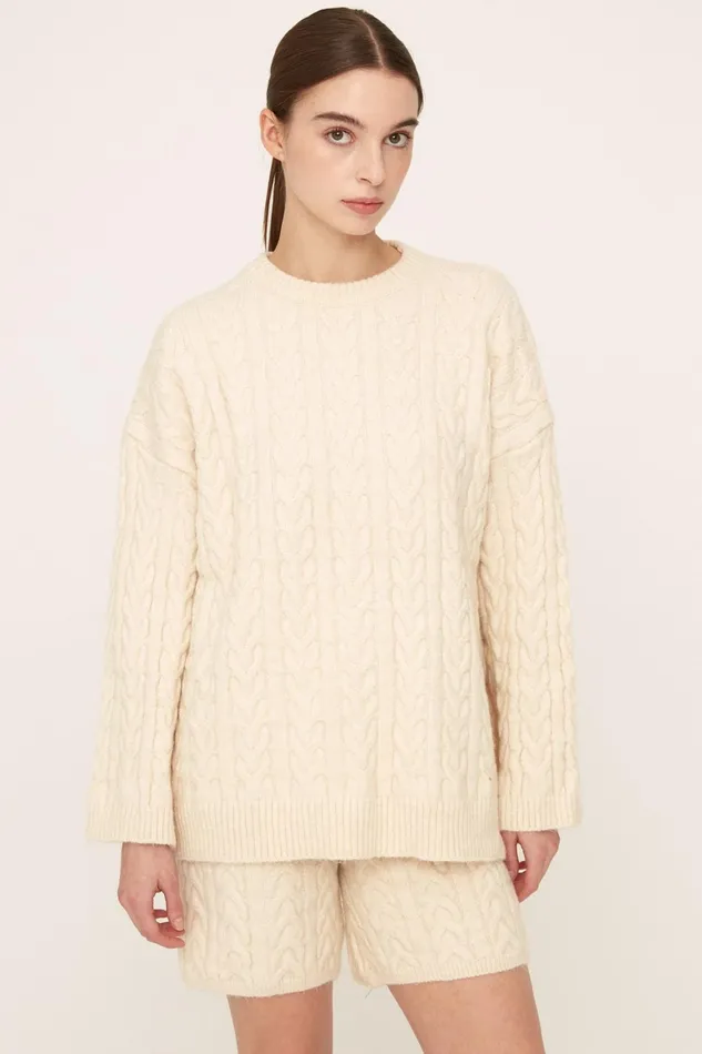 Storets Ivy Cable Sweater N Shorts Set Women Sweaters and Knitwears Storets Ivy Cable Sweater N Shorts Set Women Sweaters and Knitwears