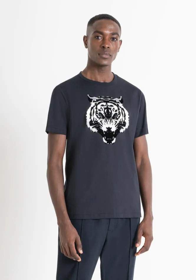 TShirts And Polo Men Antony Morato Regular Fit TShirt In Black Cotton Jersey With Tiger Print Blue Ink TShirts And Polo Men Antony Morato Regular Fit TShirt In Black Cotton Jersey With Tiger Print Blue Ink