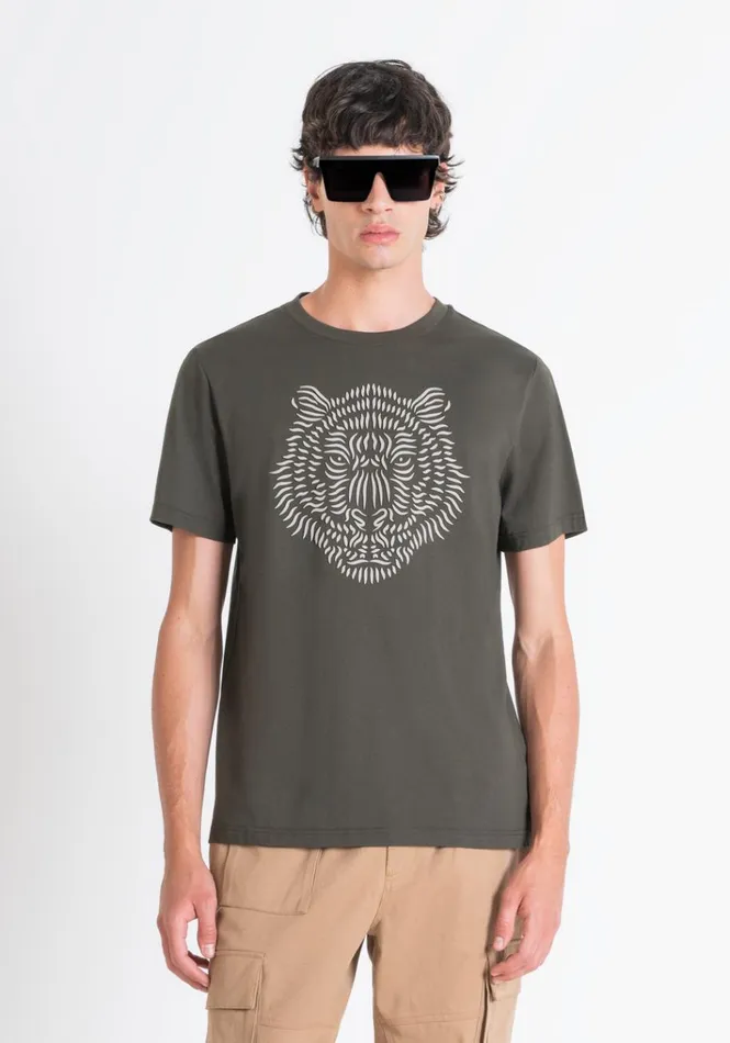 TShirts And Polo Men Antony Morato Regular Fit TShirt In Cotton Jersey With Rubberised Tiger Print Dark Olive Green TShirts And Polo Men Antony Morato Regular Fit TShirt In Cotton Jersey With Rubberised Tiger Print Dark Olive Green