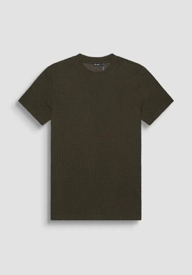 TShirts And Polo Men Antony Morato Regular Fit Textured Cotton TShirt With Embossed Logo Dark Olive Green TShirts And Polo Men Antony Morato Regular Fit Textured Cotton TShirt With Embossed Logo Dark Olive Green