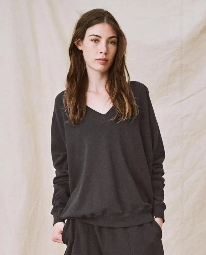 Tops Women039s The Great The VNeck Sweatshirt Washed Black