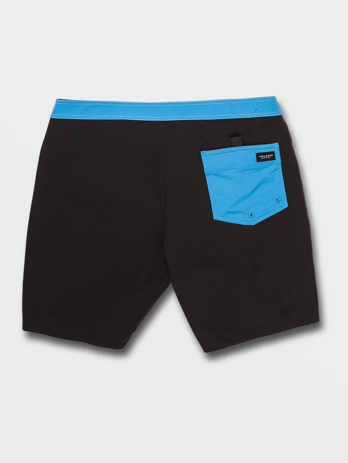 Volcom Boardshorts and Trunks Snapped Liberator Trunks 8211 Black Black 8211 Mens