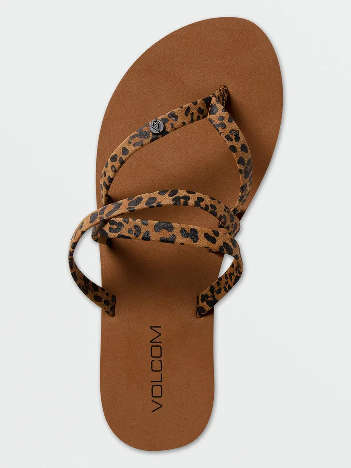 Volcom Sandals Easy Breezy II Sandal 8211 Cheetah Cheetah 8211 Womens