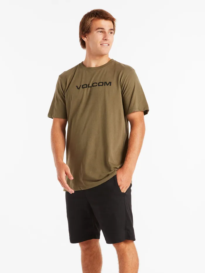Volcom TShirts and Tanks Eurostyle Tech Short Sleeve Tee 8211 Military Military 8211 Mens Volcom TShirts and Tanks Eurostyle Tech Short Sleeve Tee 8211 Military Military 8211 Mens