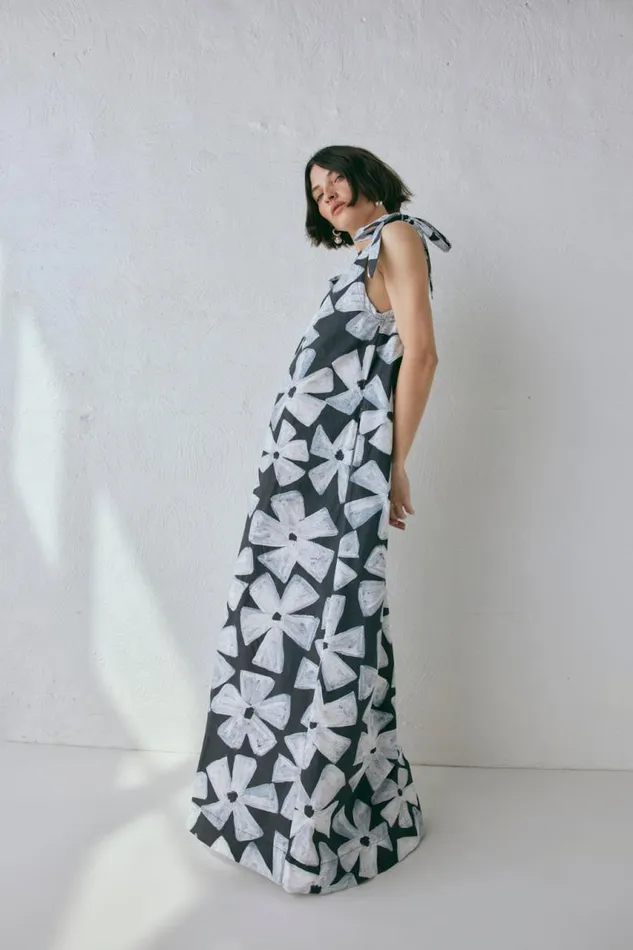 VRG GRL Frances Maxi Dress Fiore Women MidiMaxi Dresses