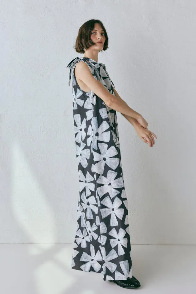 VRG GRL Frances Maxi Dress Fiore Women MidiMaxi Dresses