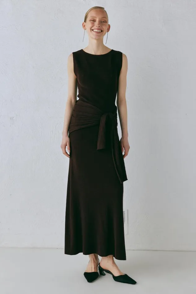 VRG GRL Gia Knit Midi Dress Dark Chocolate Women MidiMaxi Dresses