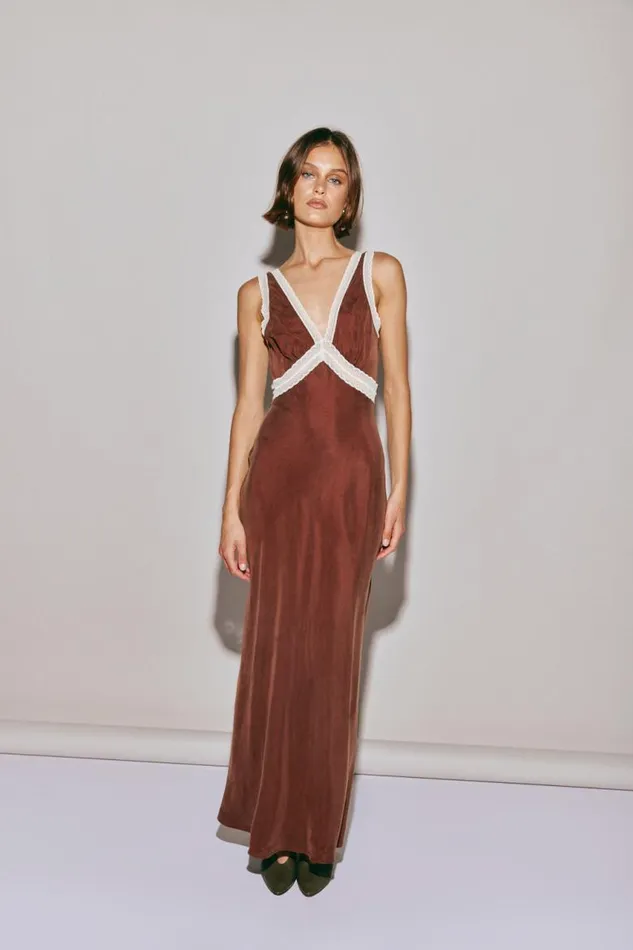 VRG GRL Meet Me On The Dance Floor Bias Cut Maxi Dress Umber Women MidiMaxi Dresses VRG GRL Meet Me On The Dance Floor Bias Cut Maxi Dress Umber Women MidiMaxi Dresses