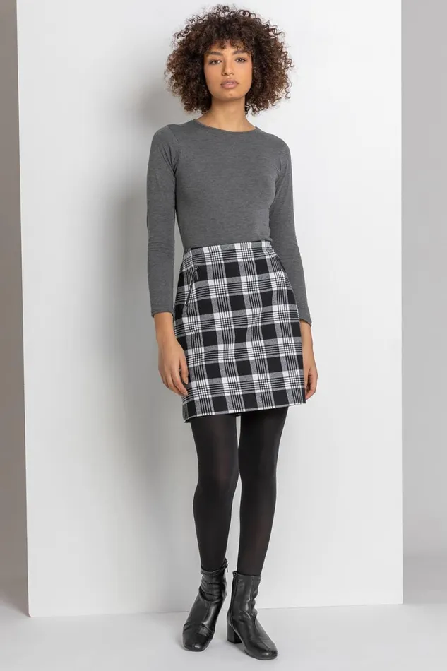 Women Black Check Print Zip Pocket A Line Skirt Roman Skirts