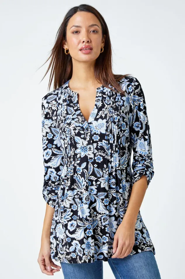 Women Black Floral Print VNeck Pintuck Stretch Top Roman Tops