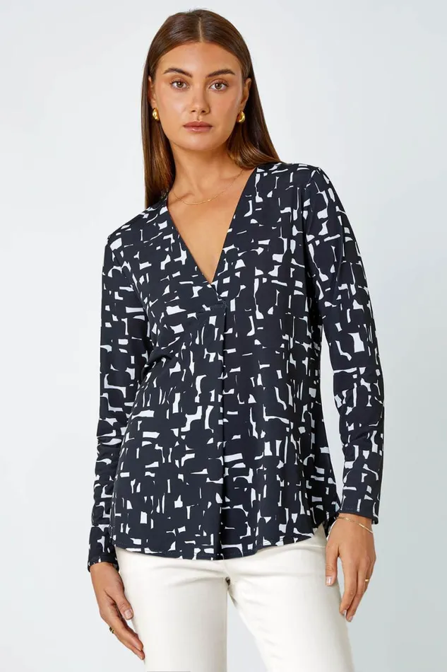 Women Black Geometric VNeck Pleat Detail Stretch Top Roman Tops