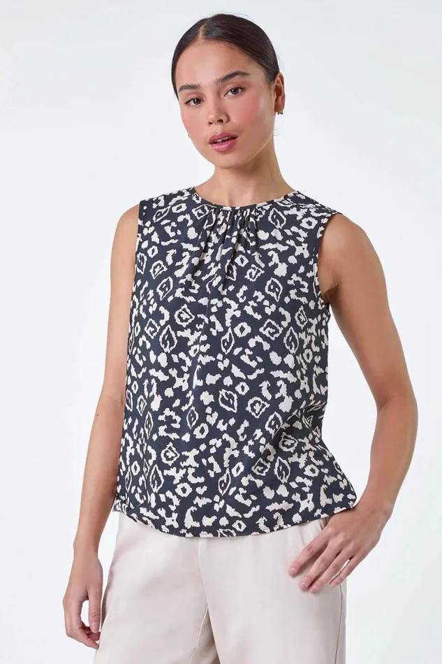 Women Black Petite Aztec Print Sleeveless Top Roman Tops