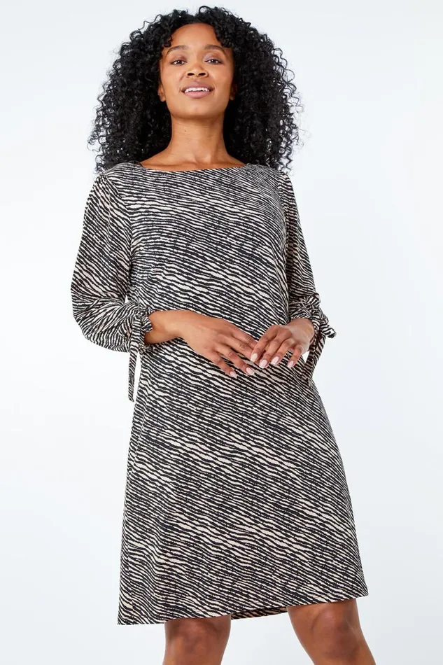 Women Black Petite Printed Tunic Dress Roman Dresses