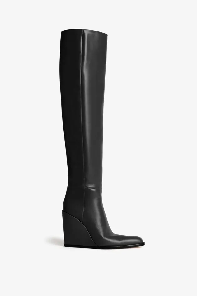 Women Boots Victoria Beckham Sky Boot In Black